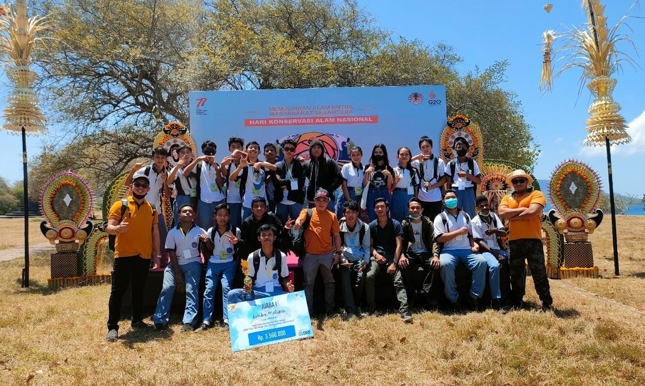 JUARA 1 Lomba Melukis dalam rangka Peringatan Hari Konservasi Alam Nasional (HKAN)